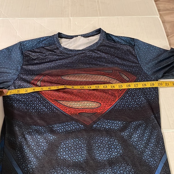 ♻️ Superman Muscle Graphics Tee Shirt Size XL - Picture 4 of 5